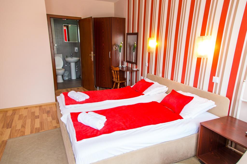 Dreibettzimmer